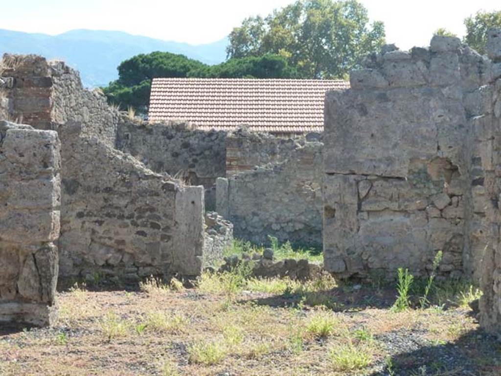 I 3 23 Pompeii September 2015 Looking Towards South Side Of Atrium